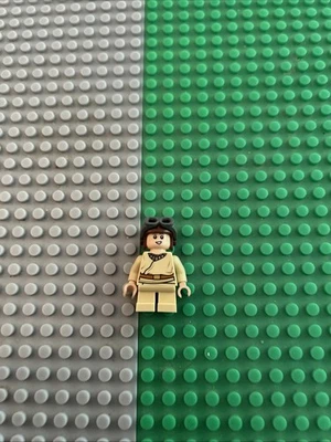 Lego Star Wars Minifigura Joven Anakin Skywalker Piernas Cortas Casco 75092 75096! Foto 1 de 2