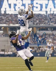 DEZ BRYANT SIGNED AUTOGRAPH 8X10 PHOTO DALLAS COWBOYS - Picture 1 of 2