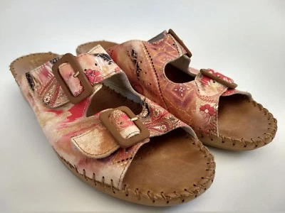 LA PLUME Jen Floral Women's Size 41 10-10.5 Sandals Double Buckle Slip-On Slides - Image 1 of 4