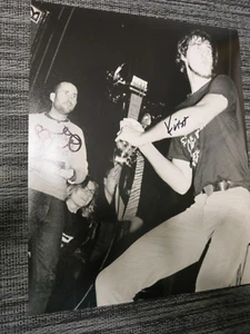 Foto firmata Krist Novoselic Bruce Pavitt coa + prova! Nirvana Sub Pop dischi - Foto 1 di 4