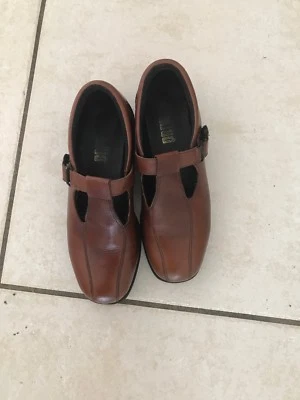 Zapatos Drew Disbéticos Mujer Talla 61/2 M Marrón Mary Janes Foto 1 de 4