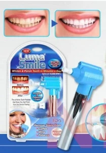 SBIANCATORE E PULIZIA PER TRATTAMENTO DENTI DUE KIT - Foto 1 di 4