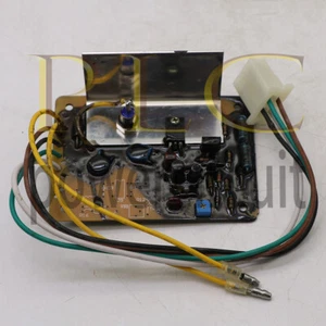 NUEVO Adecuado Robin RGV12100 RGV7500 EF12000E generador regulador de voltaje 1 pieza - Imagen 1 de 3