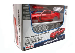 Modellino auto kit di montaggio Maisto FORD MUSTANG BOSS 302 model kit 1:24 - Foto 1 di 1