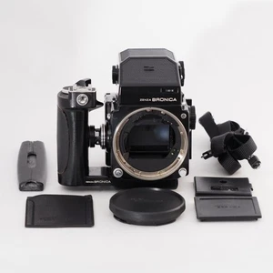 Zenza Bronica ETRS Body 120 Film Back w/AE II Finder [Near Mint] #13507 - Bild 1 von 13