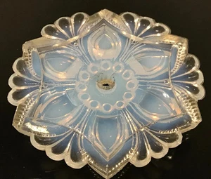 Vintage Glass Opalescent Antique Victorian Flower Nouveau Curtain/DRAPE Tie Back - Picture 1 of 1