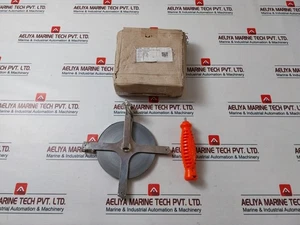 Lufkin Rule CD2750MME 1/4" X 164 Ft/50M Derrick Chrome Clad Tape - Picture 1 of 8