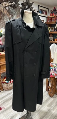 TRINCHERA CHRISTIAN DIOR NEGRA 44L... USADA EN EXCELENTE ESTADO... Foto 1 de 4