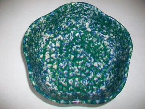 WORKSHOPS OF GERALD E. HENN POTTERY FIVE PETAL BOWL BLUE GREEN 6 1/2" - Imagen 1 de 8