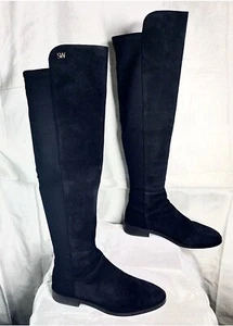 Stuart Weitzman "Keelan" Stiefel Overknee schwarz Wildleder mit Logo Gr. 9,5 B - Bild 1 von 6