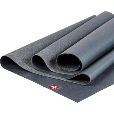 Estera de yoga Manduka EKO Superlite para viajes - ligera, fácil de enrollar y plegar Foto 1 de 4