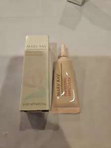 Mary Kay Perfecting Concealer Bronze #5704 NOS NIB - Picture 1 of 4