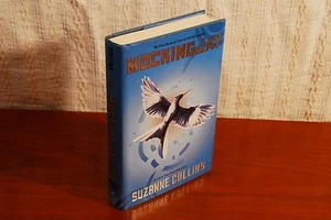 Mockingjay by Suzanne Collins (2010, Hardcover DJ, 1st/1st VG Hunger Games Bk 3) - Picture 1 of 6