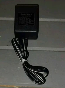 Radio Shack Power Supply AC Adapter 9VDC 400MA Black Model AD-452 - Picture 1 of 2