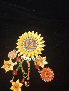 Fabulous LUNCH AT THE RITZ Sunflower Brooch - Picture 1 of 7