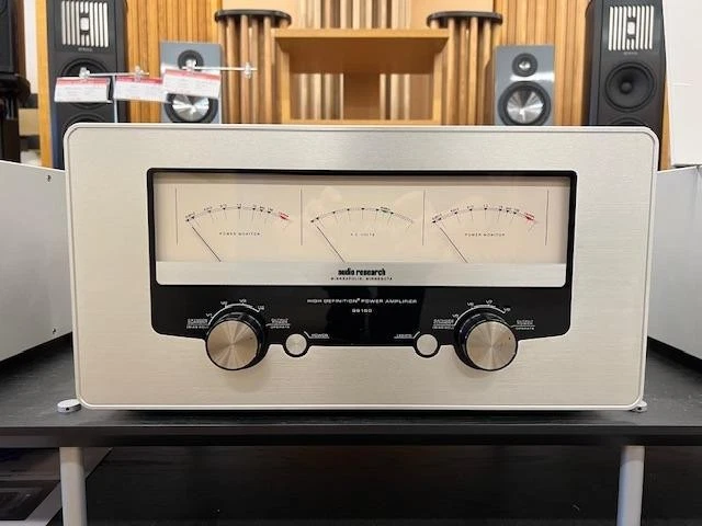 (US Duty Free) Audio Research GS150 Vakuum-Röhrenendstufe, gebraucht - Bild 1 von 4