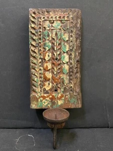 OLD VINTAGE RARE HAND CARVED FLORAL WALL HANGING WOODEN & IRON CANDLE STAND - Picture 1 of 12