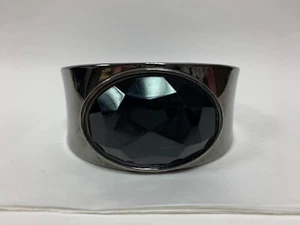 NewLook Stand Out Metal Clasp Bangle Silver And Black - Picture 1 of 6