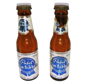 2 botellas de vidrio vintage miniatura Pabst Blue Ribbon salero y pimentero - Imagen 1 de 7