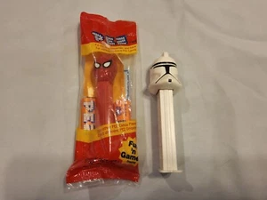PEZ DESPENSERS: SPIDER-MAN (NUEVO) Y CLON TROOPER (USADO) - Imagen 1 de 3
