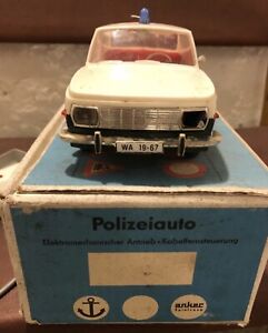 Orig. DDR Piko Fernlenk-Auto PKW Wartburg 353 Polizei OVP um 1967 Dachbodenfund