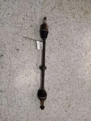 FRONT PASSENGER AXLE SHAFT fits CHRYSLER TOWN COUNTRY 2008  - 2010 - Image 1 of 4