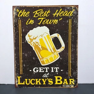 "LUCKY'S BAR" Happy Hour/Salón Lata/Metal Bar/Cerveza Letrero Hombre Cueva Usado - Imagen 1 de 2