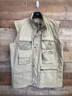 Weekender Traveler Size L Fishing Hiking Vest Vented  Multiple Pockets  Tan - Image 1 of 4