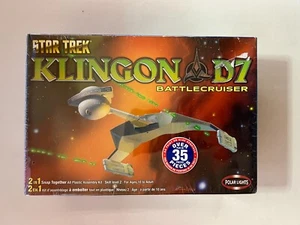 Star Trek Klingon D7 Battlecruiser Kit #4202 - 2005 Polar Lights Factory Sealed - Picture 1 of 5