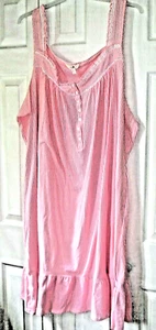 Ladies Plus Nightgown Size 3X (22W-24W) Pink Stripe NEW - Picture 1 of 2