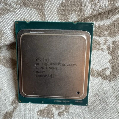 Intel Xeon E5-2640V2 2.00Ghz 8 Core Processors SR19Z - Image 1 of 3