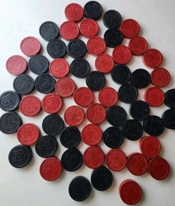 Lot Of Vintage Wood Checkers Canada Maple Leaf Logo 60s - Bild 1 von 3
