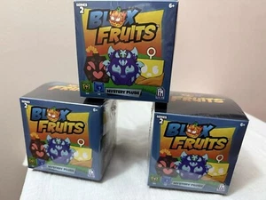 BLOX FRUITS SERIES 2 - 4" MYSTERY PLUSH - PLUS PREMIUM DLC CODE LOT OF 3 *NEW* - Picture 1 of 1
