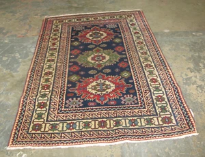 Antico tappeto orientale russo caucasico kazako 3'-8 x 5'-8 annodato a mano zona lana - Foto 1 di 8