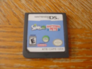 The Sims 2: Apartment Pets (Nintendo DS, 2008) Cart Only Tested Fast Ship - Picture 1 of 1