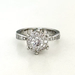 Ladies Clear CZ Cubic Zirconia Silver Tone Sparkly Halo Band Ring Size 5.25 - Picture 1 of 9