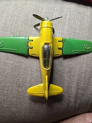 Avión fundido a presión entrenador Brewster Buffalo Hubley #467 F2A-1 de colección Segunda Guerra Mundial    Foto 1 de 4