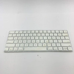 Apple Magic Keyboard A1644 White A1644 - Picture 1 of 5