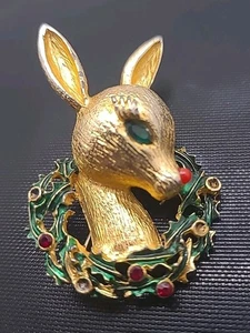 Broche corona de Navidad firmado de colección tono dorado ciervo reno enmarcado estrás 2 pulgadas - Imagen 1 de 4