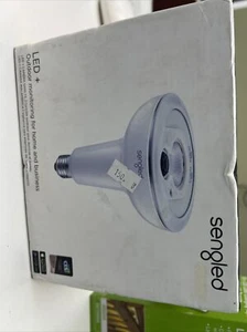 LED + Wireless Camera Outdoor Home Business Monitoring Motion Detection - Picture 1 of 3