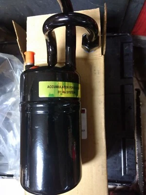 NUEVO Secador Receptor Acumulador Motorcraft YF1697 1991-1993 Ford Mustang 2.3L Foto 1 de 4