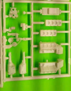 1970 Dodge Coronet Super Bee 1/25 MPC 426 Hemi Engine Motor Block Trans - Picture 1 of 1