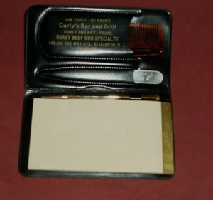 CURLY'S BAR AND GRILL GIVEAWAY ELIZABETH NJ MATITA PETTINE LIMA PER UNGHIE QUADERNO QUASI NUOVO ~ - Foto 1 di 4