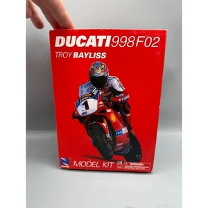 NewRay Ducati 998F02 Troy Bayliss 1:12 Scale Red Motorcycle Model Kit Collector - Picture 1 of 4