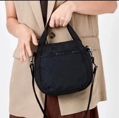 Lesportsac Classic Black Jenni Bag Tote Purse crossbody with strap - Image 1 of 4