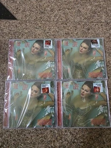 Taylor Swift Life of a Show Girl CD FIRMADO TODAS LAS FOTOS PAQUETE 4PK  - Imagen 1 de 2