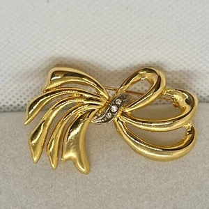 Swarovski Swan Signed Gold Plated With Crystal Pave Ribbon Bow Brooch Pin - Picture 1 of 3