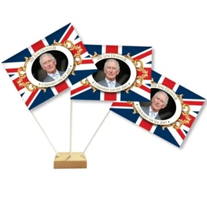 King Charles III Coronation Union Jack British Street Party Hand Waving Flags - Foto 1 di 2