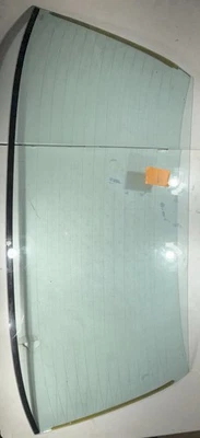 Mercedes-Benz R107 Hardtop Rear Glass (211) - Image 1 of 4