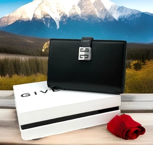 AUTH NWT $630 Givenchy Medium G Logo Leather Bifold Wallet In Black W/Box - Picture 1 of 20